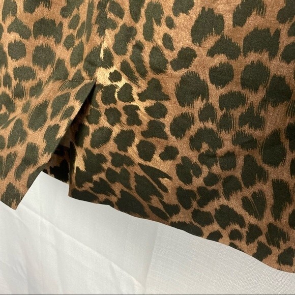 Michael kors leopard print mini pencil skirt size 2P - Picture 4 of 5